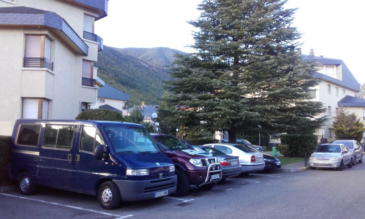 Best Biescas Tourist Home Екстериор снимка