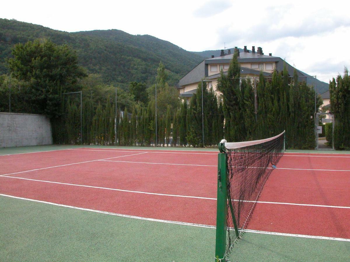 Best Biescas Tourist Home Екстериор снимка