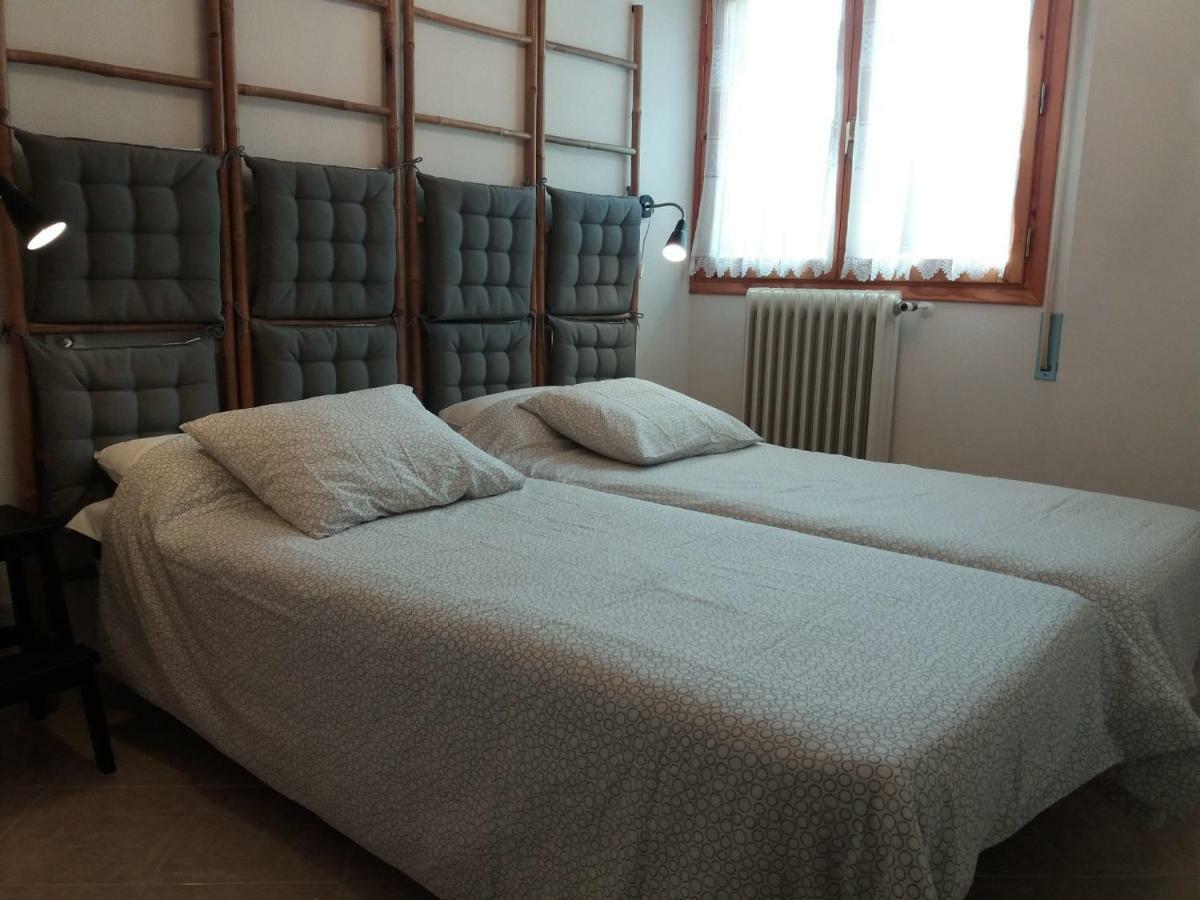 Best Biescas Tourist Home Екстериор снимка