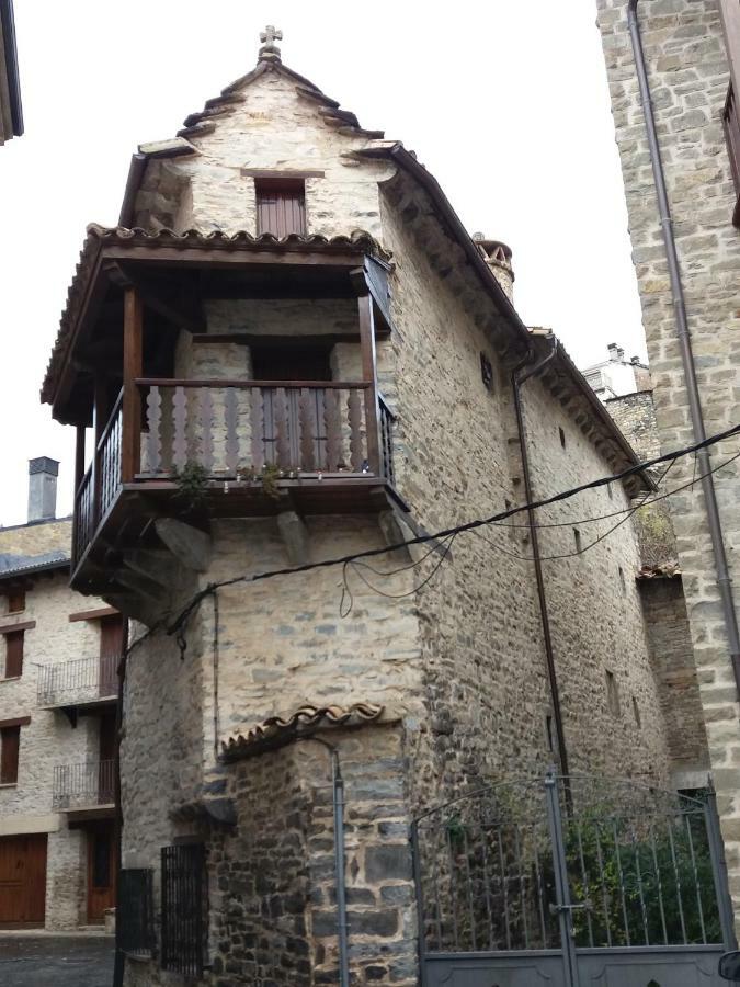 Best Biescas Tourist Home Екстериор снимка